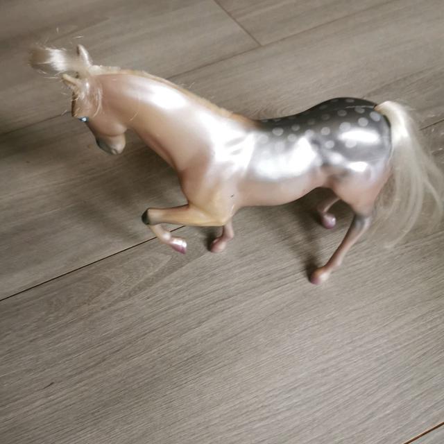 Hest til Barbie