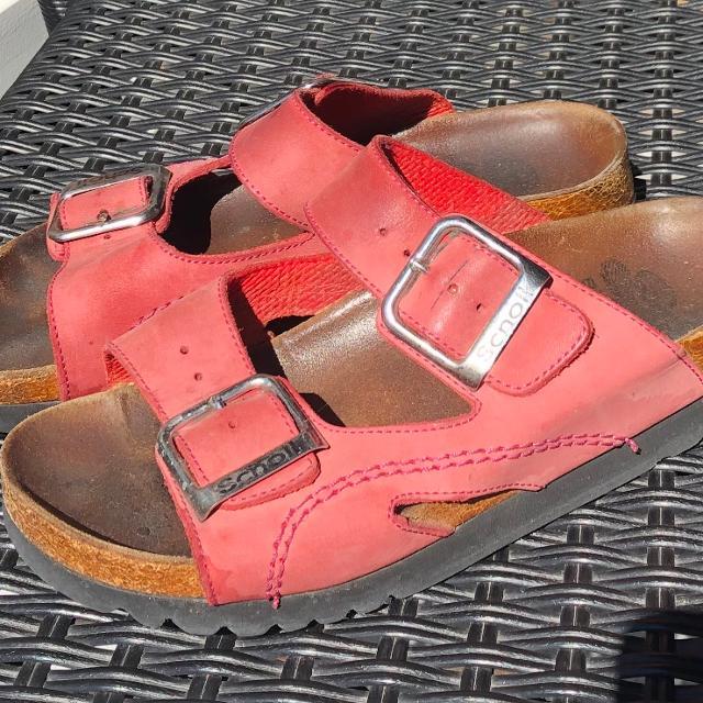 Scholl sandaler