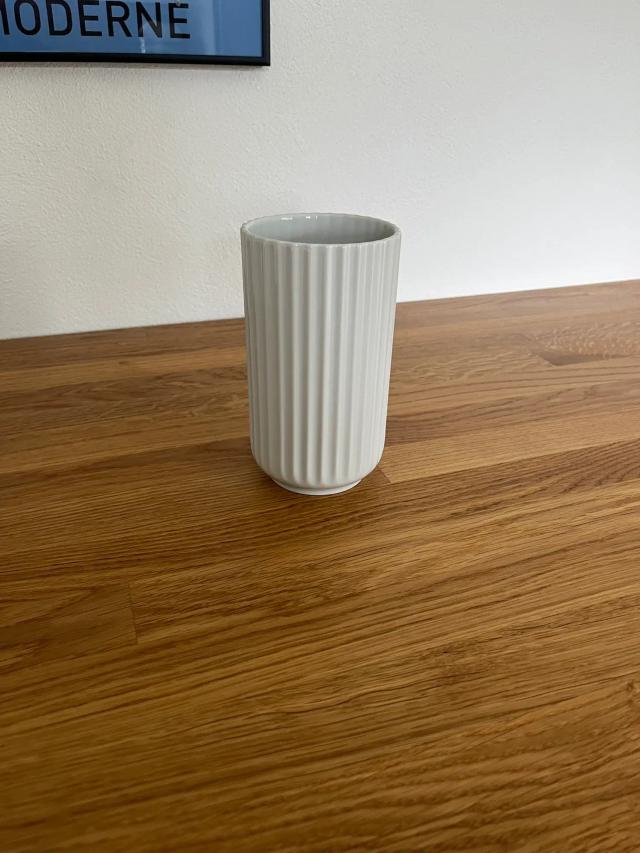 Lyngby porcelæn vase