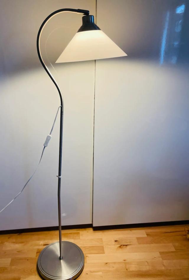 Ikea gulvlampe