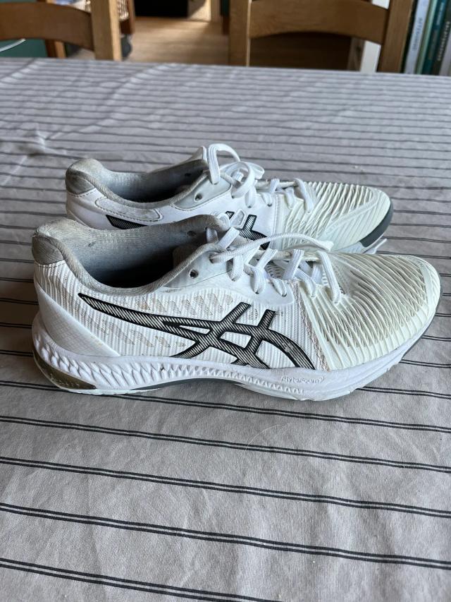 ASICS løbesko