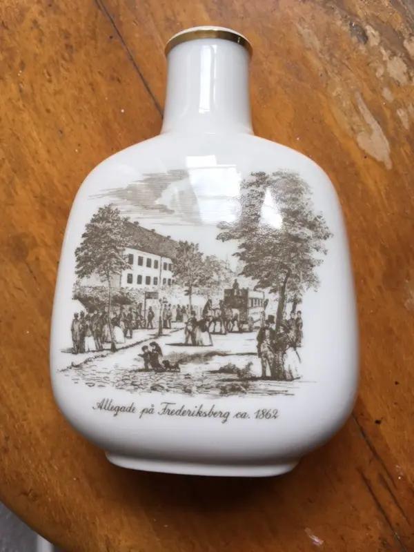 Royal Copenhagen vase