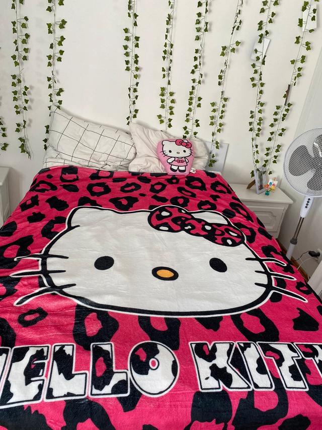 Koc hello kitty 150x200 cm duży kocyk