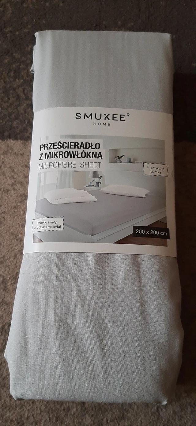 Nowe prześcieradło z mikrowłókna 200x200cm