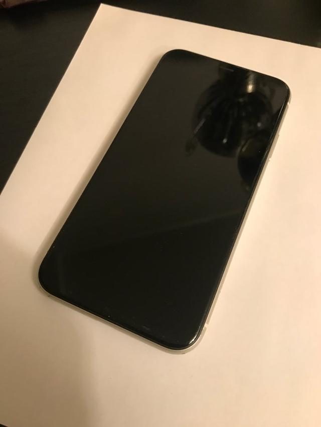 Andet t iPhone 11