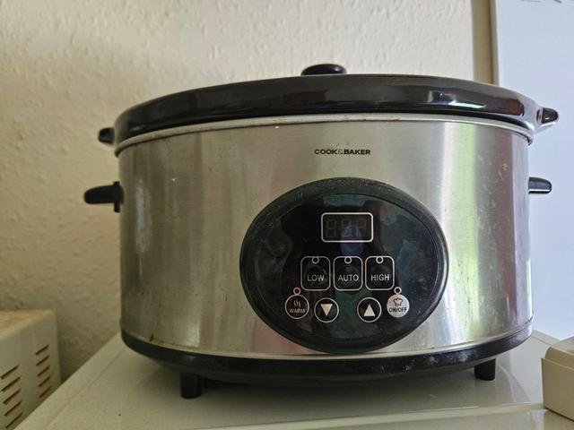 Slowcooker Cook  Baker