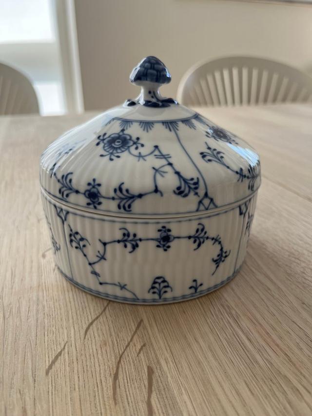 Porcelæn Bonbonniere Royal