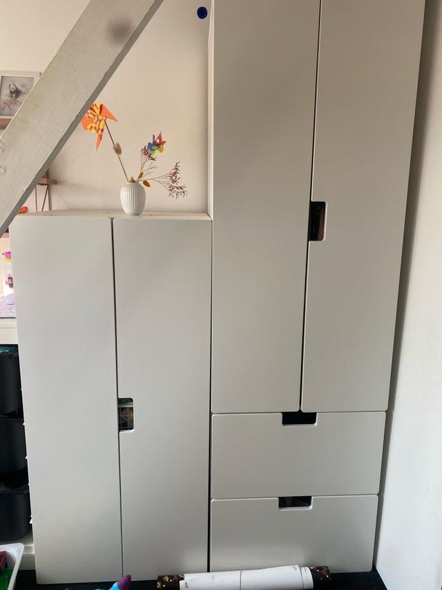 Klædeskab Ikea stuva