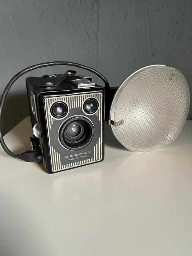 Kodak Six-20 Brownie E