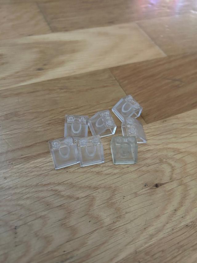 7st Lego Trans-Clear Slope 2x2 3039