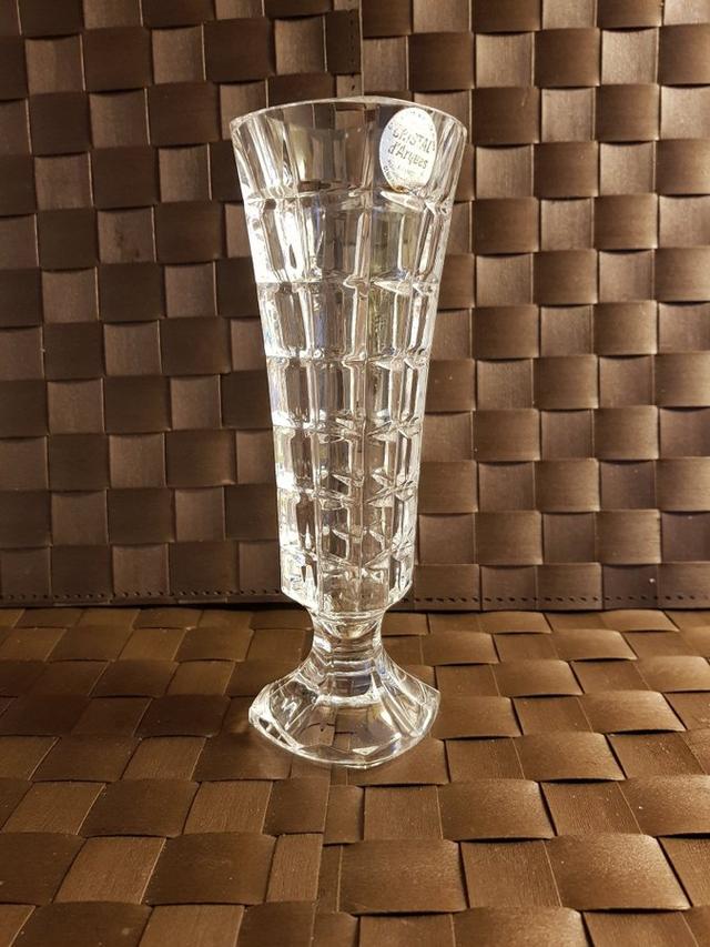 Vintage Mormors gamla vas i kristall från Cristal d'Arques France Höjd: 17 cm