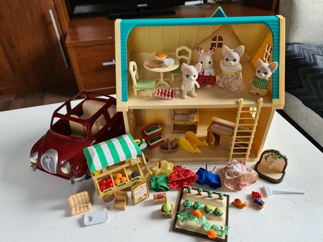 Sylvanian Families lot