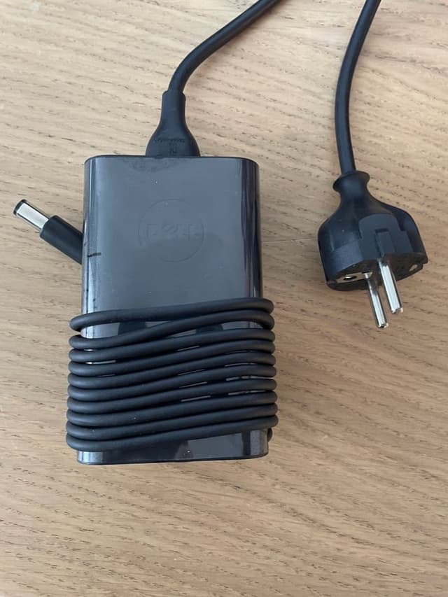 Dell Original adapter 65W