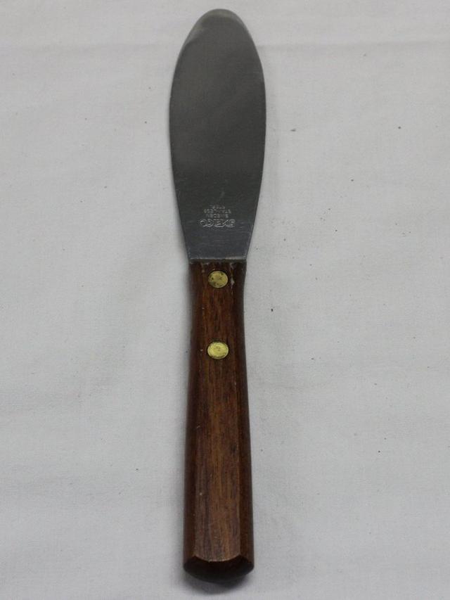 Smörkniv 237 cm Sveico i Rostfritt med Handtag i Trä