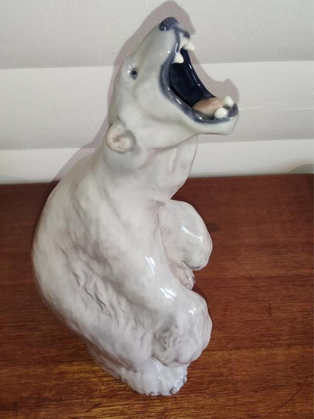 Porslin Royal Copenhagen STOR Isbjörn Polarbear Figurin 502 vintage rare retro