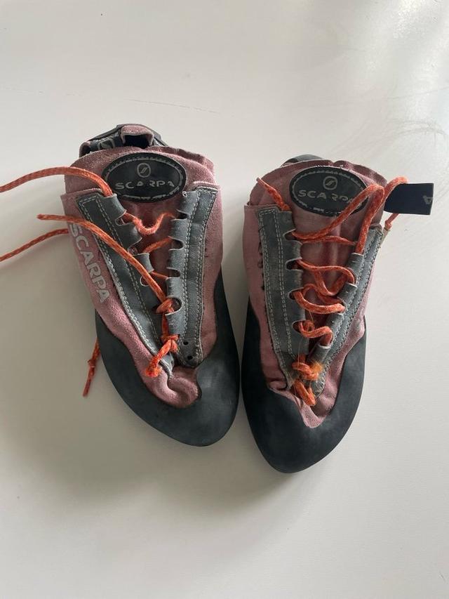 Scarpa klippklättringsskor rosa EU 35/36