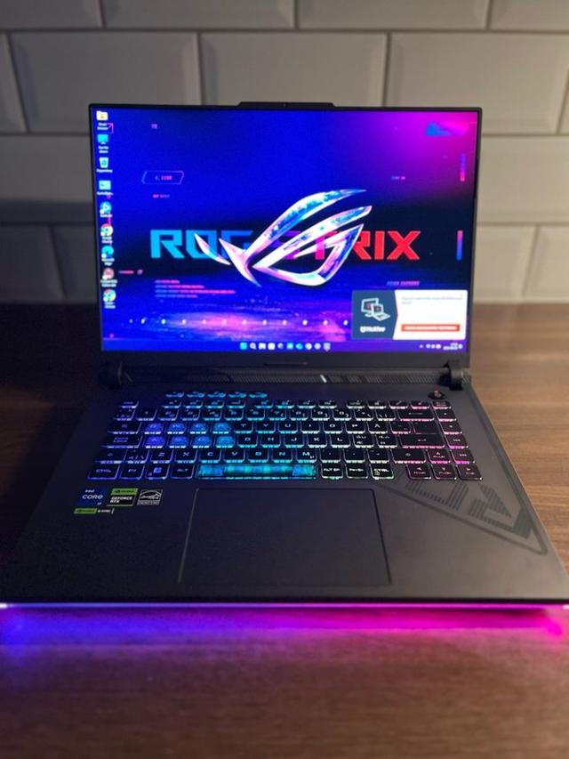 Gaming Laptop-ASUS ROG Strix G16-i7|16GB|1TB|RTX 4060|QHD|240Hz